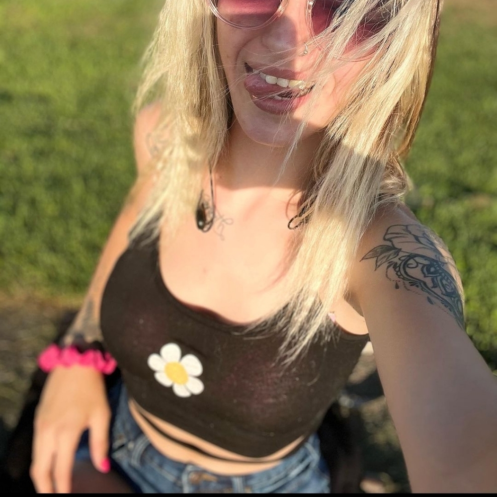 Meet your Posher, Daphne;)